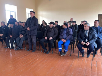 Kəlbəcər rayon İcra Hakimiyyətinin başçısı Azər Qocayev, Kəlbəcər rayon Prokuroru İlkin İsmayılov Şəki rayonu, Çələbixan qəsəbəsi, Çələbixan qəsəbə Mədəniyyət evinin inzibati binasında həmin ərazidə yaşayan vətəndaşlar üçün səyyar-görüş qəbulunu keçirib.