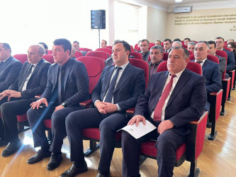 “Şəhərsalma və Memarlıq  İli”ilə bağlı təsdiq edilmiş Tədbirlər Planın Kəlbəcər rayonunda icrasını təmin etmək məqsədi ilə rayonda fəaliyyət göstərən idarə və müəssisə rəhbərləri ilə görüş keçirilmişdir.