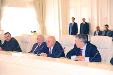 “Konstitusiya və Suverenlik ili”çərçivəsində  “Ümummilli Lider Heydər Əliyev müstəqil Azərbaycan Konstitusiyasının    müəllifidir”    mövzusunda   tədbir keçirlilib.