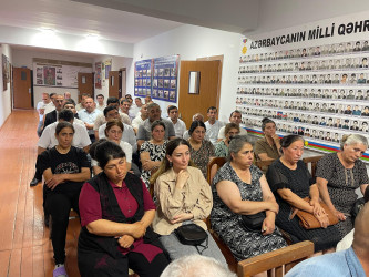 Kəlbəcər rayon İcra Hakimiyyətinin başçısı Azər Qocayev Ağdam rayon, Dördyol-1 köçkün qəsəbəsi, Kəlbəcər rayon 128 saylı tam orta məktəbin inzibati binasında həmin ərazidə yaşayan vətəndaşlar üçün səyyar-görüş qəbulunu keçirib.