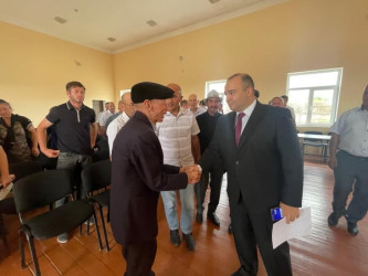 Kəlbəcər rayon İcra Hakimiyyətinin başçısı Azər Qocayev Şəki rayonu, Çələbixan qəsəbəsində yaşayan vətəndaşlar üçün səyyar-görüş qəbulunu keçirib.