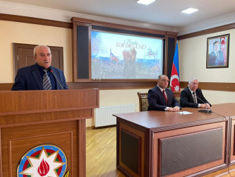 Kəlbəcər rayon İcra Hakimiyyətinin və Kəlbəcər rayon Ağsaqqallar şurasının birgə təşkilatçılığı ilə “8 noyabr-tarixi zəfər, milli qürür günümüzdür”mövzusunda tədbir keçirilib.