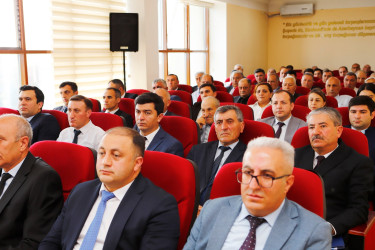 “Şəhərsalma və memarlıq ili”çərçivəsində  “15 İyun- Milli Qurtuluşdan başlayan inkişaf və yüksəliş yolu” mövzusunda tədbir keçirilib.
