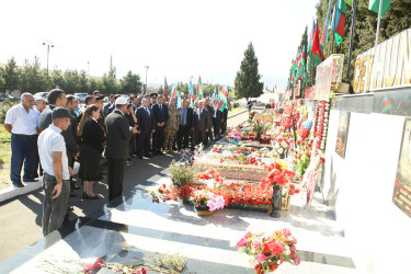 Vətən müharibəsi şəhidləri Məhərrəmli Fuad Füzuli oğlunun və Məmmədov Cavad Səfiyar oğlunun ildönümü ilə əlaqədar Şəhidlərimizin  məzarları ziyarət edilib,