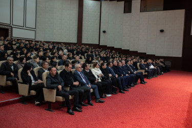 “Son dövrlərdə gənclər arasında artan zorakılıq hallarının qarşısının alınması, pis vərdişlərə qarşı mübarizə yolları, məktəb-uşaq-şagird münasibətlərinin  düzgün qurulması” mövzusunda təhsil işçiləri  ilə konfrans keçirilib.