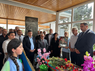 27 sentyabr “Anım Günü” ilə əlaqədar şəhid Bəylərov Seymur Səlyəddin oğlunun ailəsi və məzarı ziyarət edilib.