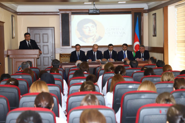 İctimai xadim, görkəmli oftalmoloq alim, akademik, Zərifə xanım Əliyevanın anım gününə həsr olunmuş tədbir keçirilib.