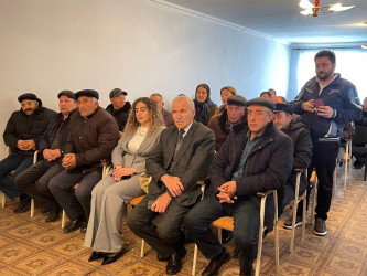 Kəlbəcər rayon İcra Hakimiyyətinin başçısı Azər Qocayev Qax rayonu, Almalı kəndində və həmin ərazidə yaşayan vətəndaşlar üçün səyyar-görüş qəbulunu keçirib.