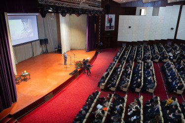 Aşıq Şəmşirin anadan olmasının 133 illiyinə həsr olunmuş  “Dədə öyüdlərinin söz işığında” adlı tədbir keçirilib.