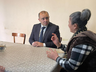 Kəlbəcər rayon İcra Hakimiyyətinin başçısı Azər Qocayev, Kəlbəcər rayon Prokuroru İlkin İsmayılov şəhid Rəhimli Bəxtiyar Nəsimi oğlunun ailəsini ziyarət edib