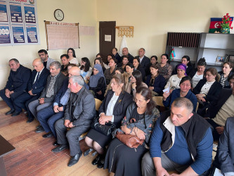 Kəlbəcər rayon İcra Hakimiyyətinin başçısı Azər Qocayev Bakı şəhəri, Binəqədi rayonu, Sumqayıt şossesi, Azərbaycan Avtomobil Yolları Dövlət Agentliyinin yataqxanasında və onun ətrafında yaşayan vətəndaşlar üçün səyyar-görüş qəbulunu keçirib.