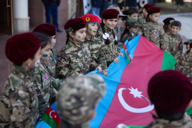 Kəlbəcər rayonunda “8 noyabr –Zəfər günü”nün beşinci ildönümü təntənə ilə qeyd olunub.