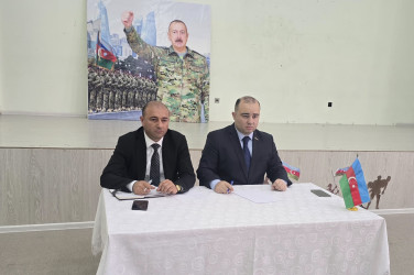 Kəlbəcər rayon İcra Hakimiyyətinin başçısı Azər Qocayev Bakı şəhəri, Qaradağ rayonu, Qobu Park-2 köçkün qəsəbəsində yaşayan vətəndaşlar üçün səyyar-görüş qəbulunu keçirib.
