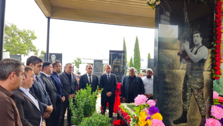 27 sentyabr “Anım Günü” ilə əlaqədar Vətən müharibəsi şəhidi  leytenant Orucov Nemət Əkbər  oğlunun məzarı ziyarət edilib.