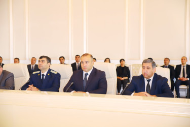 “Konstitusiya və Suverenlik ili”çərçivəsində  “Ümummilli Lider Heydər Əliyev müstəqil Azərbaycan Konstitusiyasının    müəllifidir”    mövzusunda   tədbir keçirlilib.