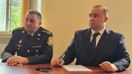 Kəlbəcər Rayon İcra Hakimiyyətinin başçısı Azər Qocayev, Kəlbəcər Rayon Prokuroru İlkin İsmayılov, Səfərbərlik və Hərbi Xidmətə Çagırış üzrə Dövlət Xidmətinin Kəlbəcər Rayon şöbəsinin rəisi polkovnik  Zöhrab Camalov Göygöl Rayonu Zurnabad  kəndi, Zurnabad kənd orta məktəbinin inzibati binasında həmin ərazidə yaşayan vətəndaşlar üçün səyyar-görüş qəbulunu keçirib