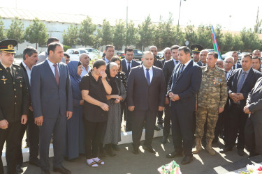 Vətən müharibəsi şəhidləri Məhərrəmli Fuad Füzuli oğlunun və Məmmədov Cavad Səfiyar oğlunun ildönümü ilə əlaqədar Şəhidlərimizin  məzarları ziyarət edilib,