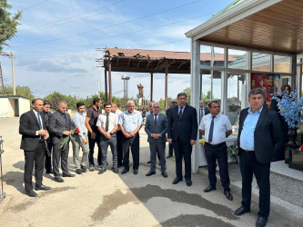 27 sentyabr “Anım Günü” ilə əlaqədar şəhid Bəylərov Seymur Səlyəddin oğlunun ailəsi və məzarı ziyarət edilib.
