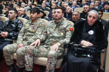 Aşıq Şəmşirin anadan olmasının 133 illiyinə həsr olunmuş  “Dədə öyüdlərinin söz işığında” adlı tədbir keçirilib.