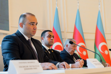 “Konstitusiya və Suverenlik ili”çərçivəsində “Şanlı Zəfərin qazanılmasında Heydər Əliyev siyasətinin rolu”  mövzusunda  Elmi-Praktiki Konfrans keçirilib.
