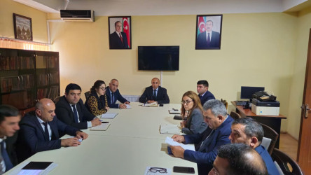 “Şəhərsalma və Memarlıq İli” çərçivəsində “Şəhərsalma və memarlıq: Kəlbəcərin müasir inkişafı və milli memarlıq ənənələri” mövzusunda dəyirmi masa keçirilib