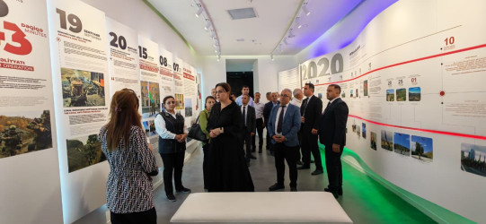 27 Sentyabr – Anım Günü ilə əlaqədar Gəncə Memorial Kompleksi ziyarət edilib