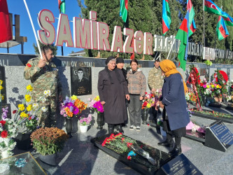 Şəhid Bayramov Samir Elxan oğlunun məzarı ziyarət edilib.