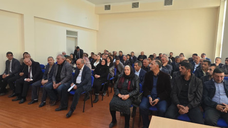 Kəlbəcər rayon İcra Hakimiyyətinin başçısı Azər Qocayev Mingəçevir şəhəri ərazisində yaşayan vətəndaşlar üçün səyyar-görüş qəbulunu keçirib.