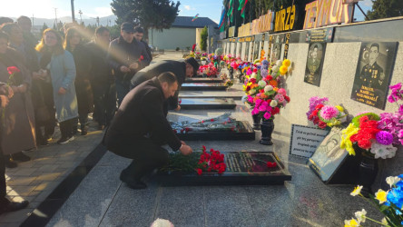 Şəhid Məhəmmədli İsmayıl Mahir oğlunun məzarı və ailəsi ziyarət edilib.