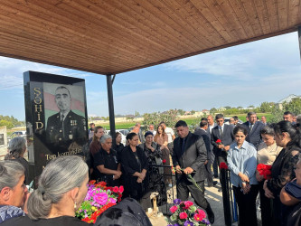27 sentyabr “Anım Günü” ilə əlaqədar şəhid Mönsümzadə Orxan Səfiyar  oğlunun ailəsi və məzarı ziyarət edilib.