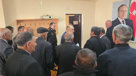 Kəlbəcər rayon İcra Hakimiyyətinin başçısı Azər Qocayev, Kəlbəcər rayon Prokuroru İlkin İsmayılov , Səfərbərlik və Hərbi Xidmətə Çağırış üzrə Dövlət Xidmətinin Kəlbəcər rayon şöbəsinin rəis polkovnik Zöhrab Camalovla birlikdə Beyləqan rayonu, 146 ailəlik Xocavənd qəsəbəsi, Xocavənd rayon Qaradağlı kənd tam orta məktəbinin inzibati binasında  həmin ərazidə yaşayan vətəndaşlar üçün səyyar-görüş qəbulunu keçirib.