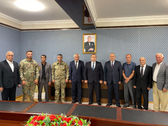 Kəlbəcər Rayon İcra Hakimiyyətinin başçısı Azər Qocayev İctimai Şuranın yeni seçilmiş heyəti ilə görüş keçirib.