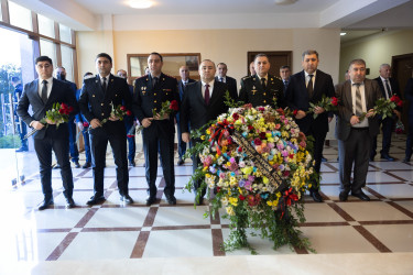 Müasir Azərbaycan dövlətinin memarı və qurucusu, xalqımızın ümummilli lideri Heydər Əliyevin vəfatının 21-ci ildönümü Kəlbəcər rayonunda hörmət və ehtiramla anılıb.