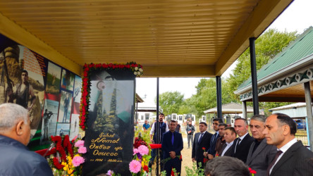 27 sentyabr “Anım Günü” ilə əlaqədar Vətən müharibəsi şəhidi  leytenant Orucov Nemət Əkbər  oğlunun məzarı ziyarət edilib.