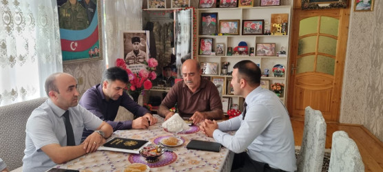 27 sentyabr “Anım Günü” ilə əlaqədar şəhid Mönsümzadə Orxan Səfiyar  oğlunun ailəsi ziyarət edilib.