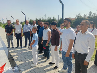 Şəhid Əliyev Arif Ağalar oğlunun məzarı ziyarət edilib.