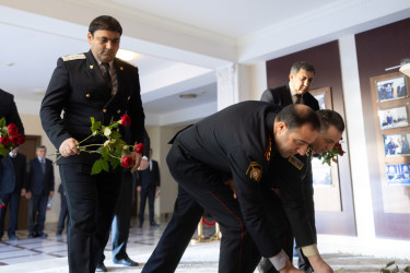 Müasir Azərbaycan dövlətinin memarı və qurucusu, xalqımızın ümummilli lideri Heydər Əliyevin vəfatının 21-ci ildönümü Kəlbəcər rayonunda hörmət və ehtiramla anılıb.