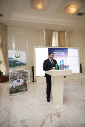 “Şəhərsalma və Memarlıq İli” çərçivəsində, İşğaldan azad olunmuş Kəlbəcər rayonunda innovativ yanaşmaların tətbiqi ilə genişmiqyaslı bərpa-quruculuq işləri, milli-mənəvi  kimliyimizin qorunması və tanıdılması mövzusunda tədbir keçirilib.
