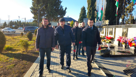 Şəhid Hüseynov Mirzə Xəlifə oğlunun ildönümündə məzarı ziyarət edilib.