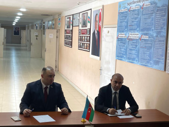 Kəlbəcər rayon İcra Hakimiyyətinin başçısı Azər Qocayev Bakı şəhəri, Xəzər rayonu, Binə qəsəbəsi ərazisində yaşayan vətəndaşlar üçün səyyar-görüş qəbulunu keçirib.