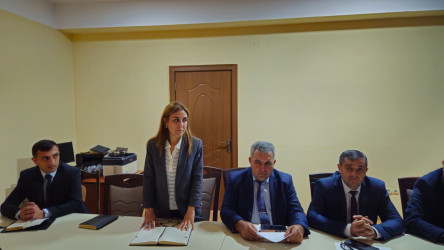 “Şəhərsalma və Memarlıq İli” çərçivəsində “Şəhərsalma və memarlıq: Kəlbəcərin müasir inkişafı və milli memarlıq ənənələri” mövzusunda dəyirmi masa keçirilib