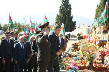 Vətən müharibəsi şəhidləri Məhərrəmli Fuad Füzuli oğlunun və Məmmədov Cavad Səfiyar oğlunun ildönümü ilə əlaqədar Şəhidlərimizin  məzarları ziyarət edilib,