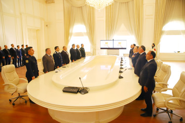 “Konstitusiya və Suverenlik ili”çərçivəsində  “Ümummilli Lider Heydər Əliyev müstəqil Azərbaycan Konstitusiyasının    müəllifidir”    mövzusunda   tədbir keçirlilib.