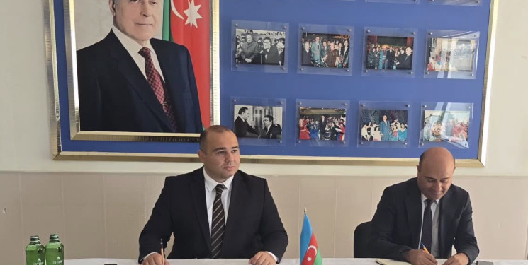 Kəlbəcər rayon İcra Hakimiyyətinin başçısı Azər Qocayev Bakı şəhəri, Sabunçu rayonu, Zabrat-1 qəsəbəsi, Kəlbəcər Rayon 84 nömrəli tam orta məktəbin binasında həmin ərazidə yaşayan vətəndaşlar üçün səyyar-görüş qəbulunu keçirib