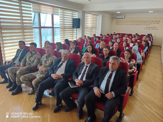 15 may – Beynəlxalq Ailə Gününə həsr olunmuş “Ailəmiz ən böyük dəyərimizdir” mövzusunda  tədbir keçirilib.