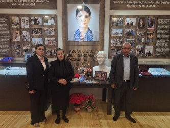 Milli Qəhrəman Hökümə Əliyevanın ailəsi ziyarət edilib.