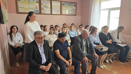 Kəlbəcər rayon İcra Hakimiyyətinin başçısı Azər Qocayev Abşeron rayonu Masazır qəsəbəsi ərazisində fəaliyyət göstərən Kəlbəcər rayon 56 nömrəli tam orta məktəbin inzibati  binasında həmin ərazidə yaşayan vətəndaşlar üçün səyyar-görüş qəbulunu keçirib.