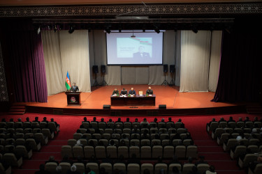 “Son dövrlərdə gənclər arasında artan zorakılıq hallarının qarşısının alınması, pis vərdişlərə qarşı mübarizə yolları, məktəb-uşaq-şagird münasibətlərinin  düzgün qurulması” mövzusunda təhsil işçiləri  ilə konfrans keçirilib.