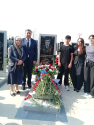 Vətən Müharibəsi Qəhrəmanı,şəhid Anar Əliyevin ailəsi və məzarı  ziyarət edilib