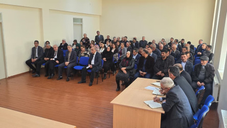 Kəlbəcər rayon İcra Hakimiyyətinin başçısı Azər Qocayev Mingəçevir şəhəri ərazisində yaşayan vətəndaşlar üçün səyyar-görüş qəbulunu keçirib.